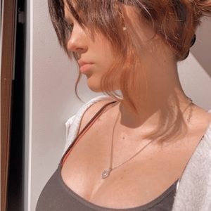 Meet your Posher, Hayley